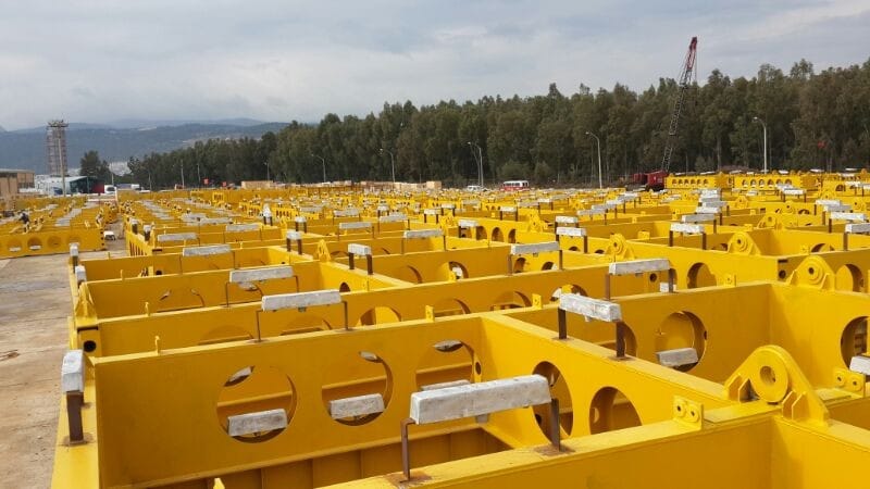 Anodes for the world's deepest pipeline passage (-1,400 m) 4