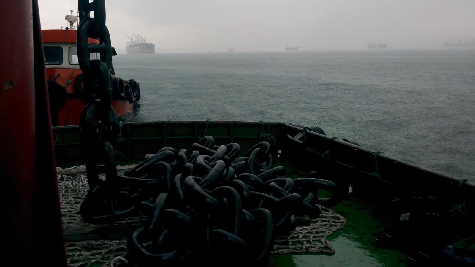 M/V Mineral Dragon: anchor and chain installation at the Bosphorus 4