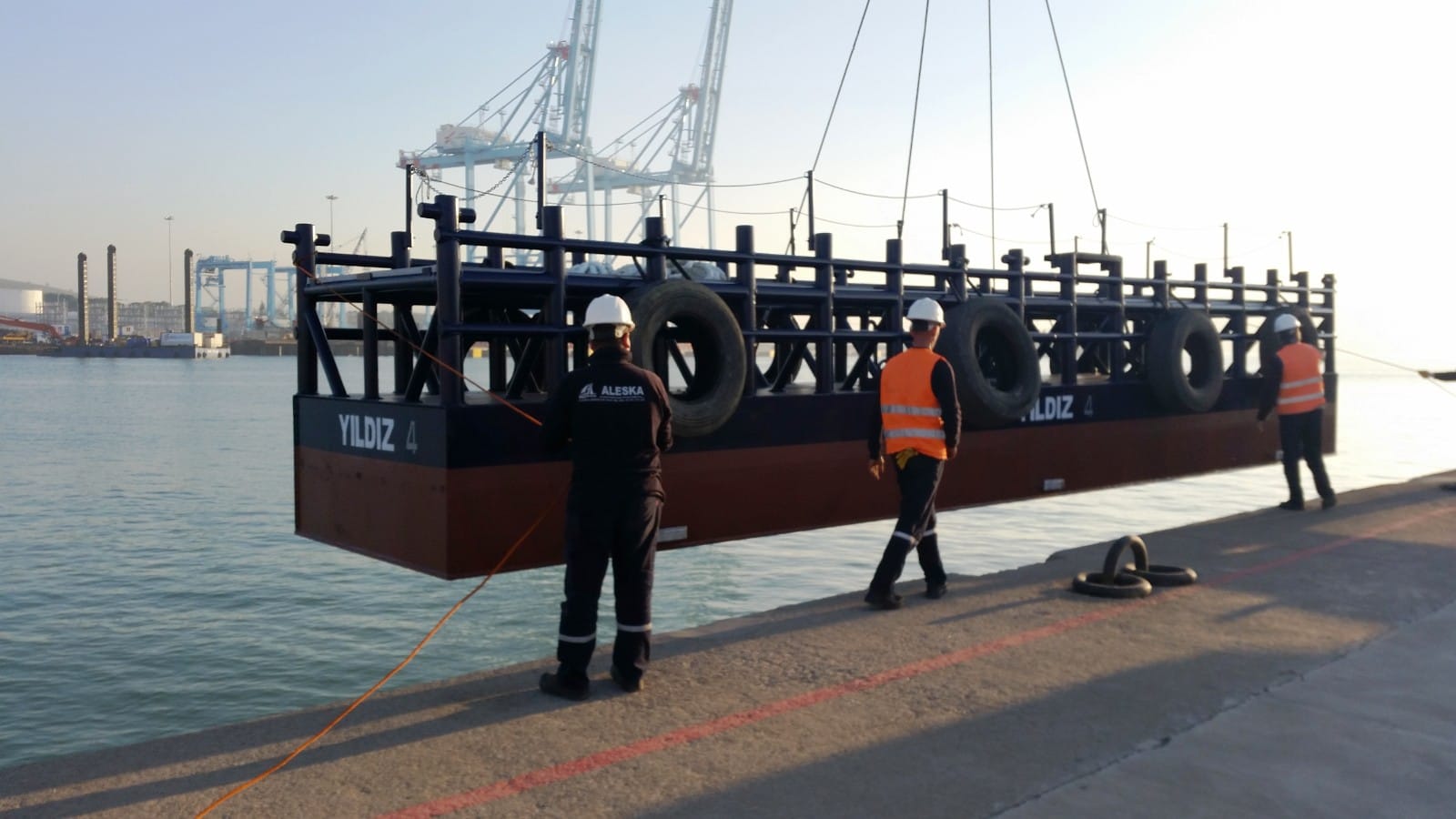 Floating piers AY and YILDIZ for Petkim Aliağa Port 12